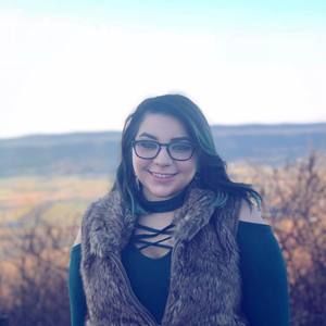 Meet your Posher, Dezireè